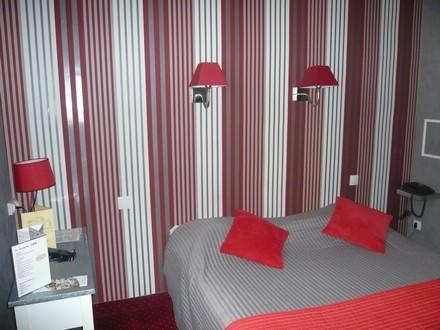 Hotel - Restaurant Saint Jacques Blois Buitenkant foto